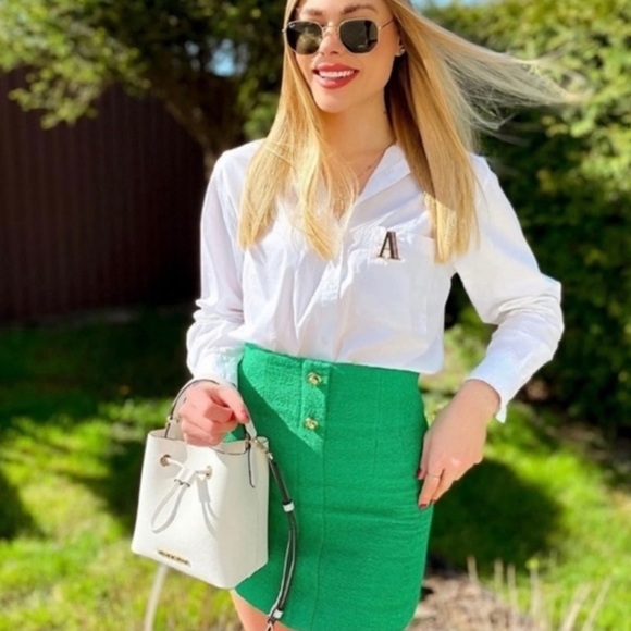 Zara High Waist  Green Tweed Mini Skirt - Size Medium EUC - Picture 1 of 4